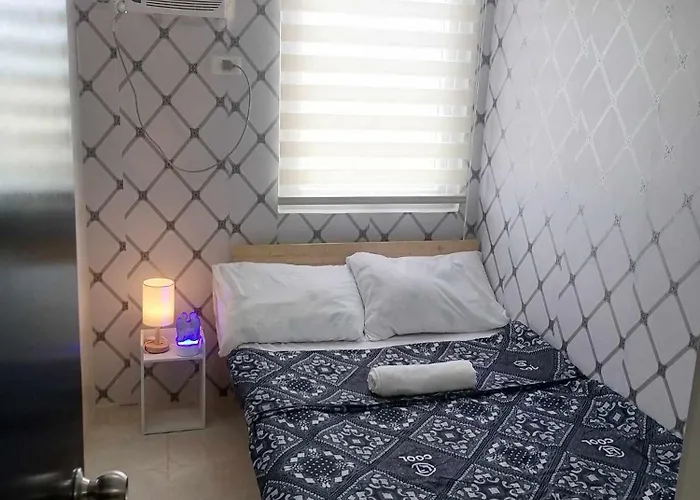 2 Bedrooms Unit